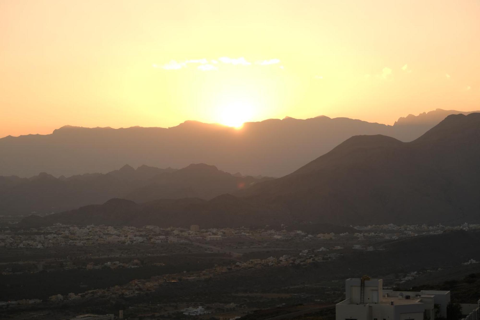 מלון Misfāh Sunset Sky מראה חיצוני תמונה
